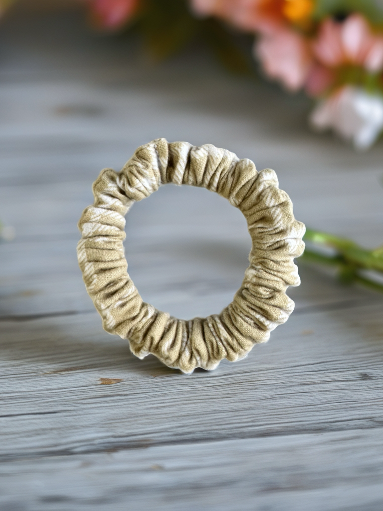 Scrunchies Tan Windowpane Plaid