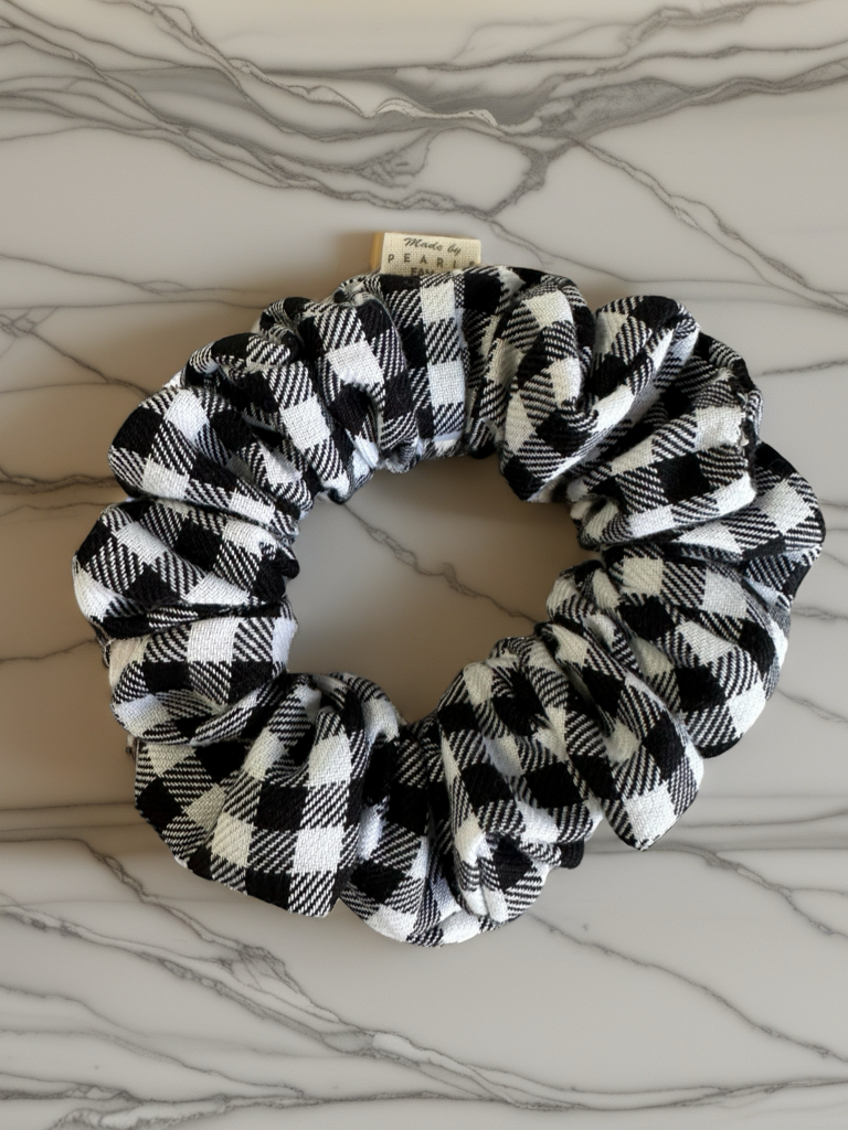 Scrunchies Black Gingham Checker